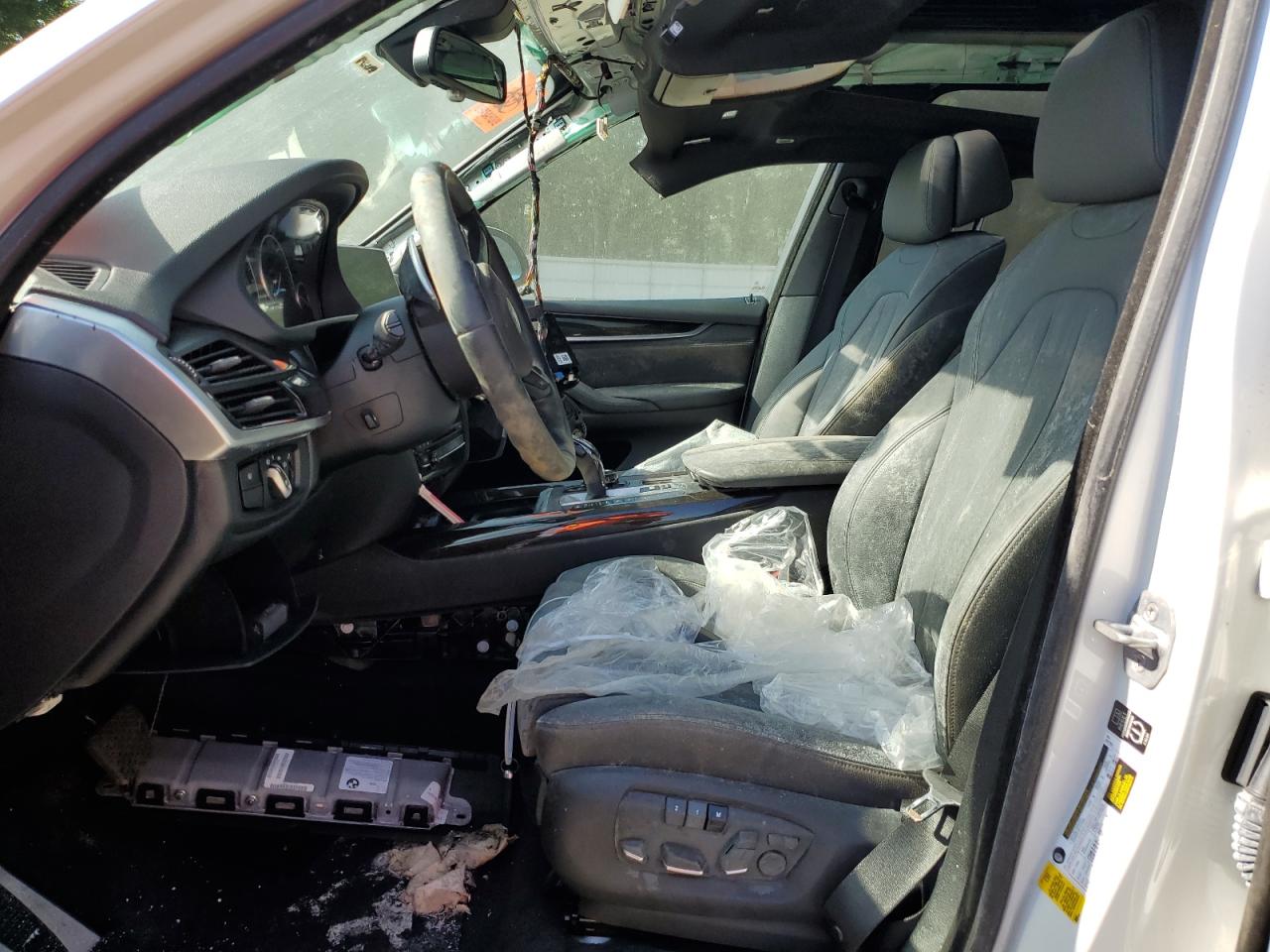 5UXKR2C50E0C01892 2014 BMW X5 Sdrive35I