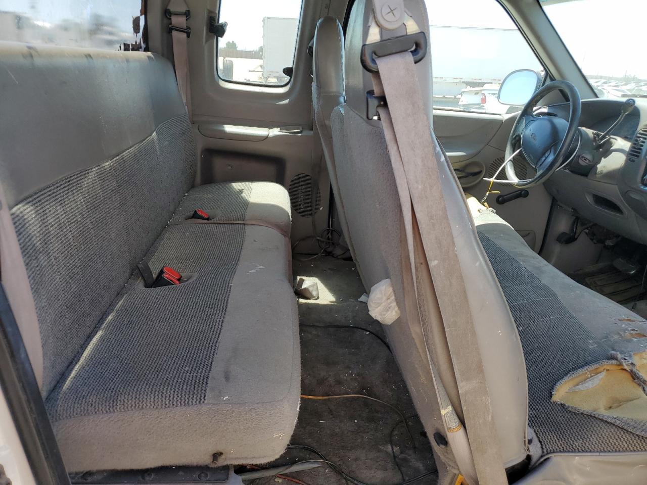 1FTDX0725VKC91823 1997 Ford F150