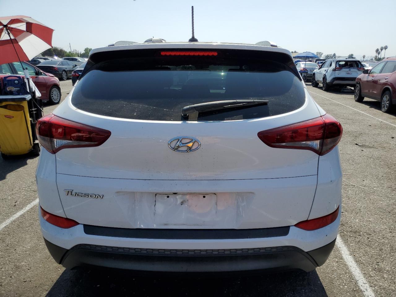 KM8J33A44HU315575 2017 Hyundai Tucson Limited