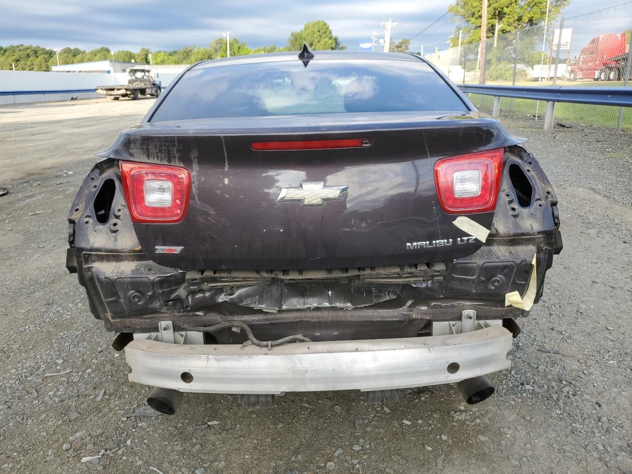 1G11G5SX8FF333276 2015 Chevrolet Malibu Ltz