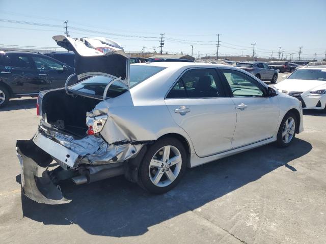 Vin: 4t1bf1fk2eu344561, lot: 61078214, toyota camry l 20143