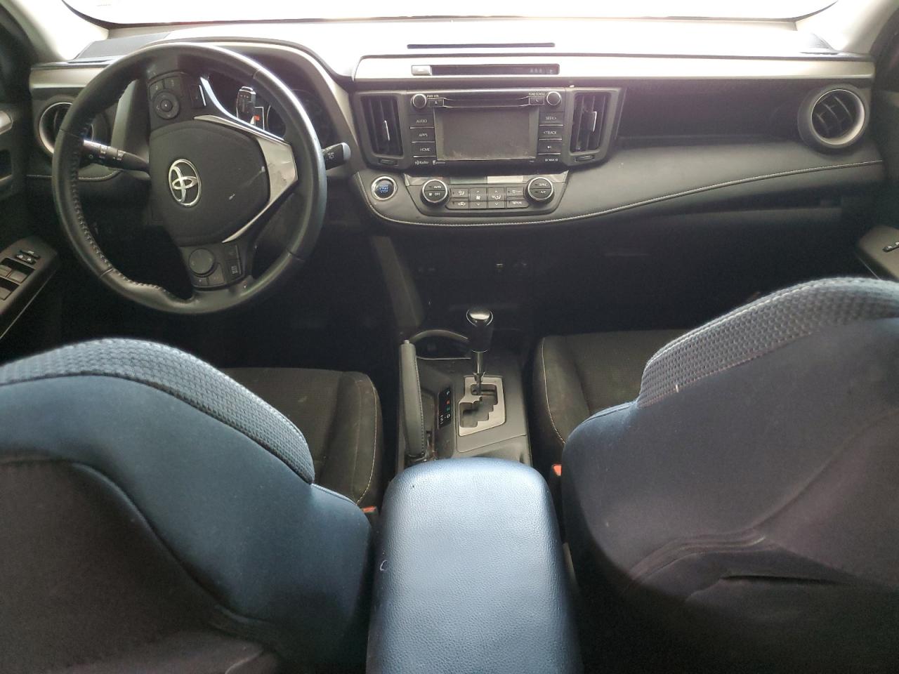 2T3WFREVXHW384880 2017 Toyota Rav4 Xle