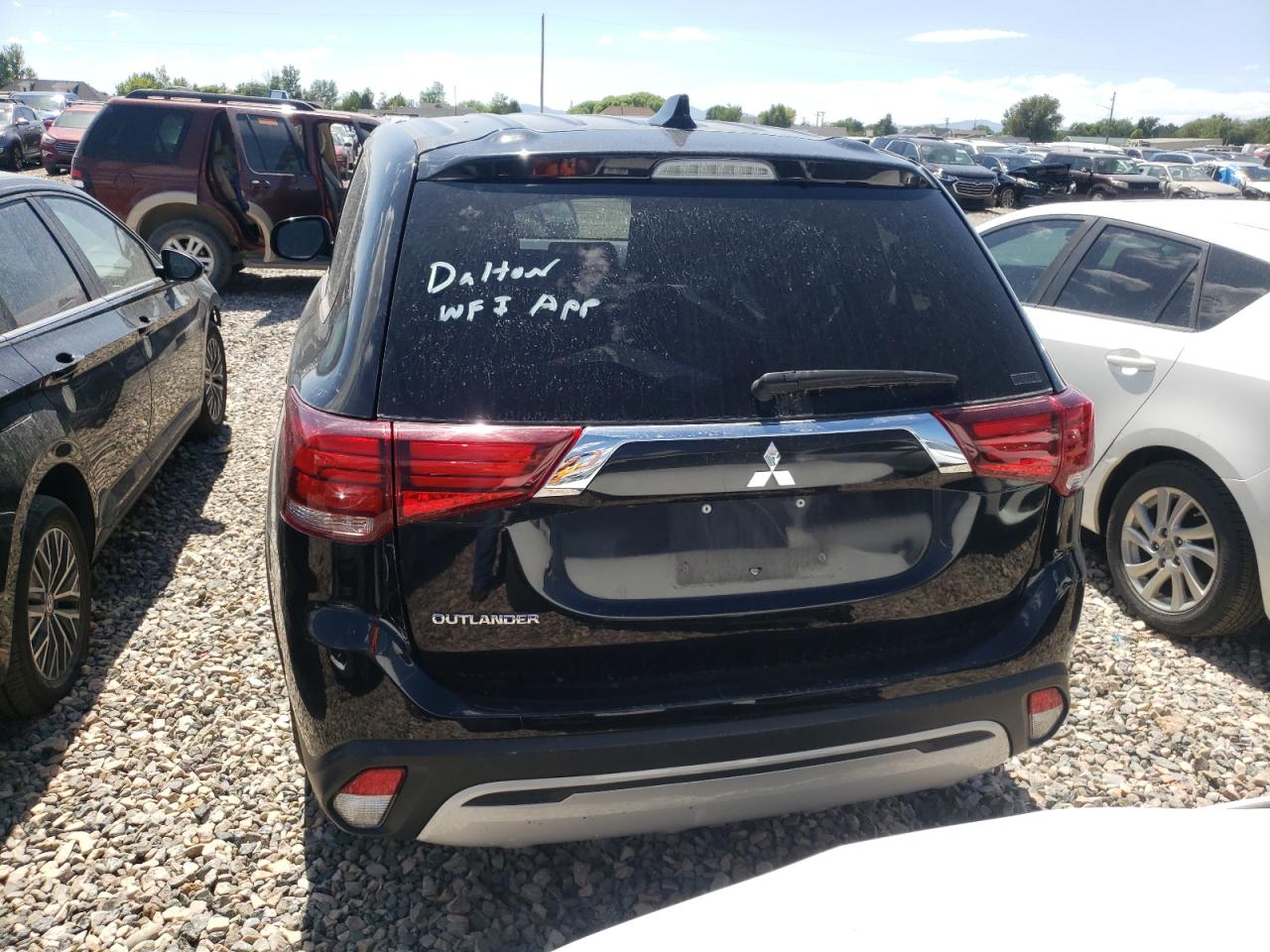 JA4AZ3A32LZ026615 2020 Mitsubishi Outlander Se