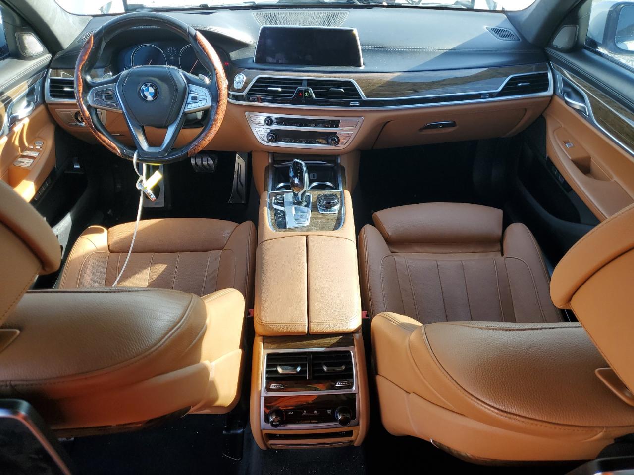 WBA7E2C39HG741068 2017 BMW 740 I