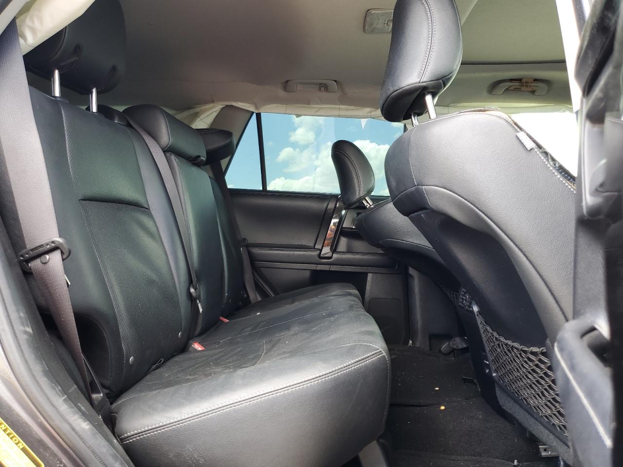 JTEZU5JR9K5198410 2019 Toyota 4Runner Sr5