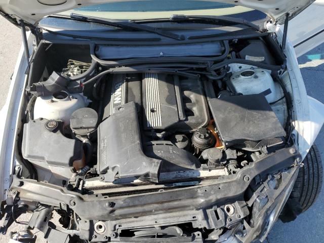 2004 BMW 325 Xi VIN: WBAEU33454PM60713 Lot: 58776884