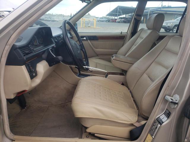 1994 Mercedes-Benz E 320 VIN: WDBEA32E5RC115538 Lot: 56832624