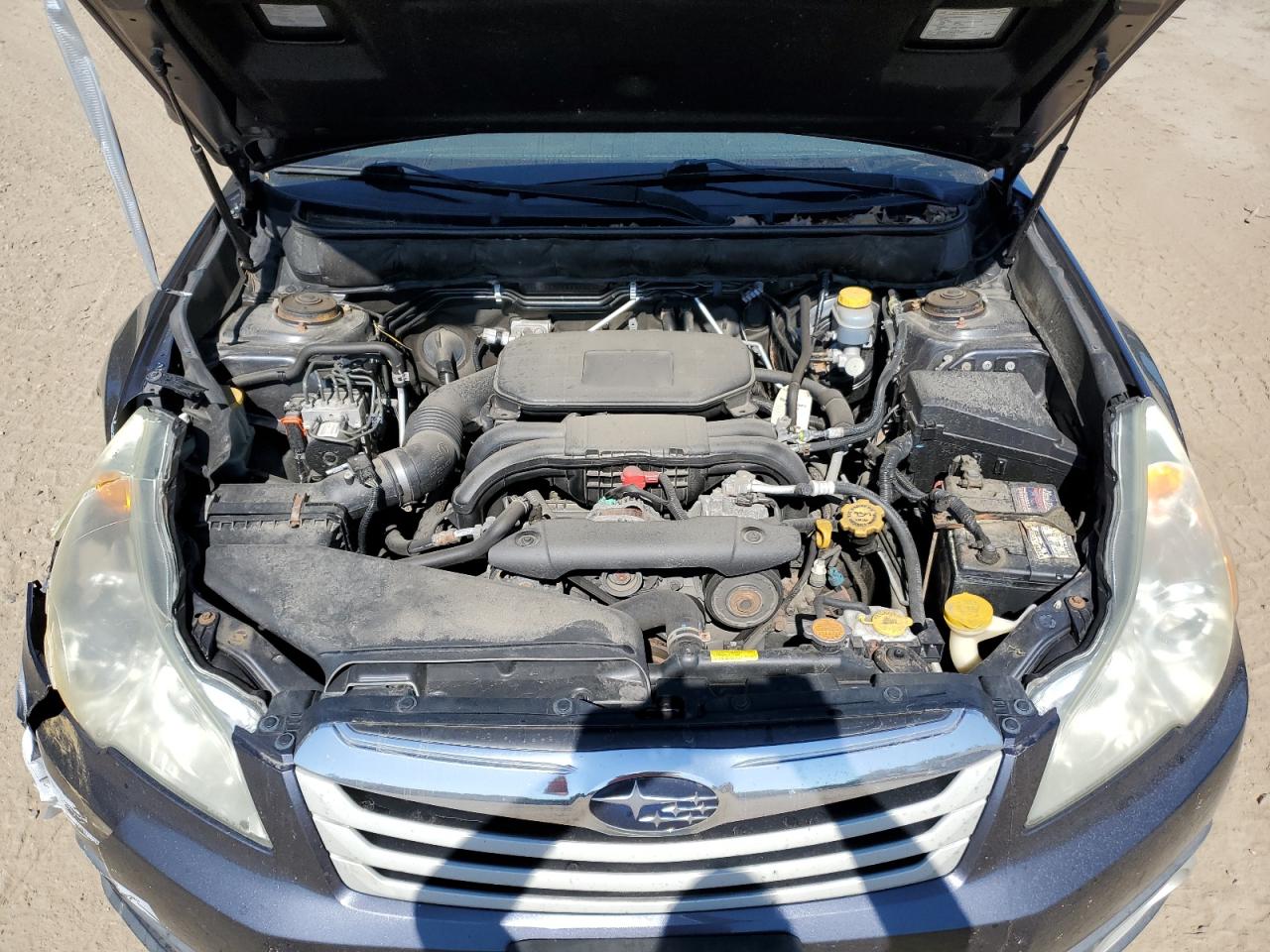 4S4BRBGC2B3361236 2011 Subaru Outback 2.5I Premium