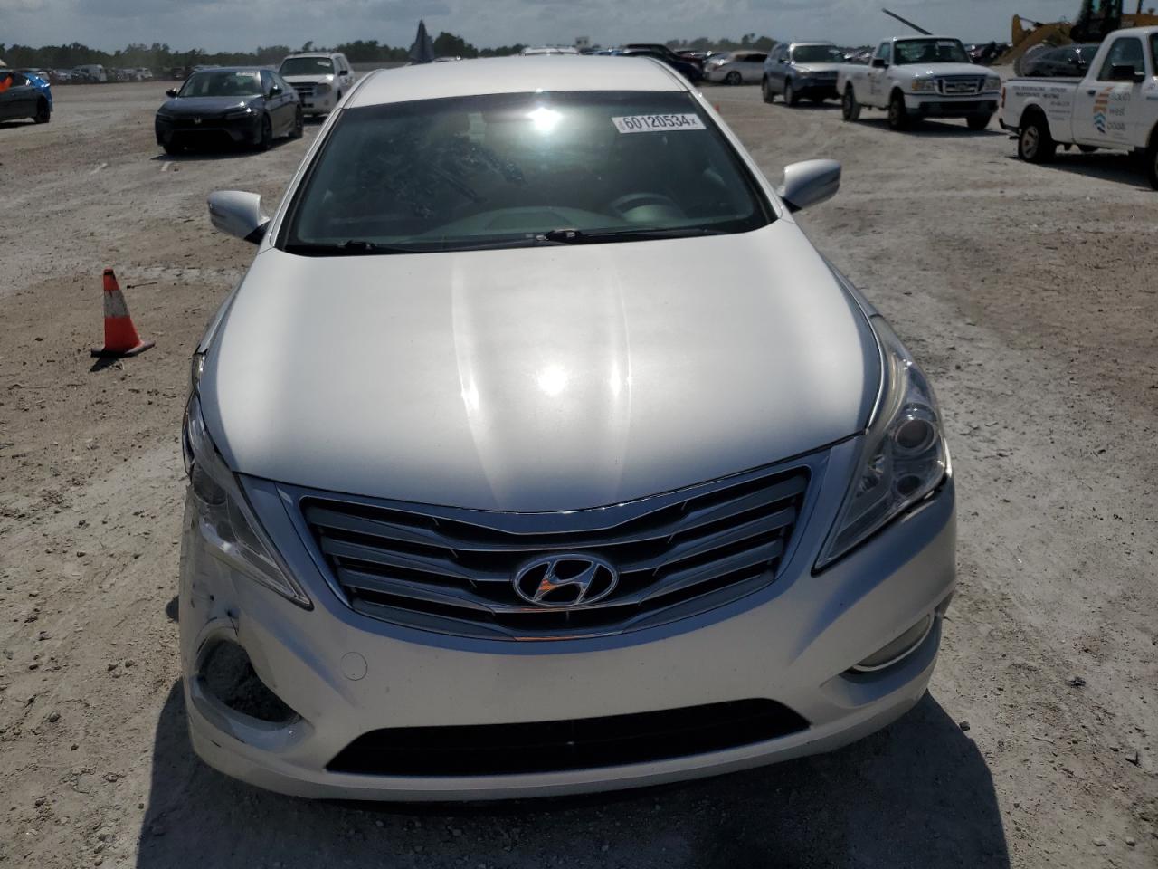 KMHFG4JG8DA228090 2013 Hyundai Azera