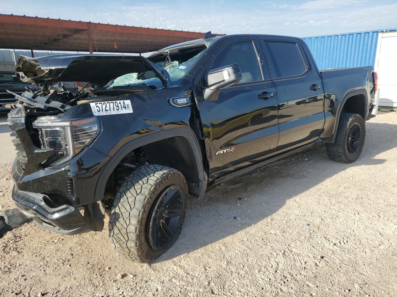 2022 GMC Sierra K1500 At4 vin: 1GTUUEET4NZ617992