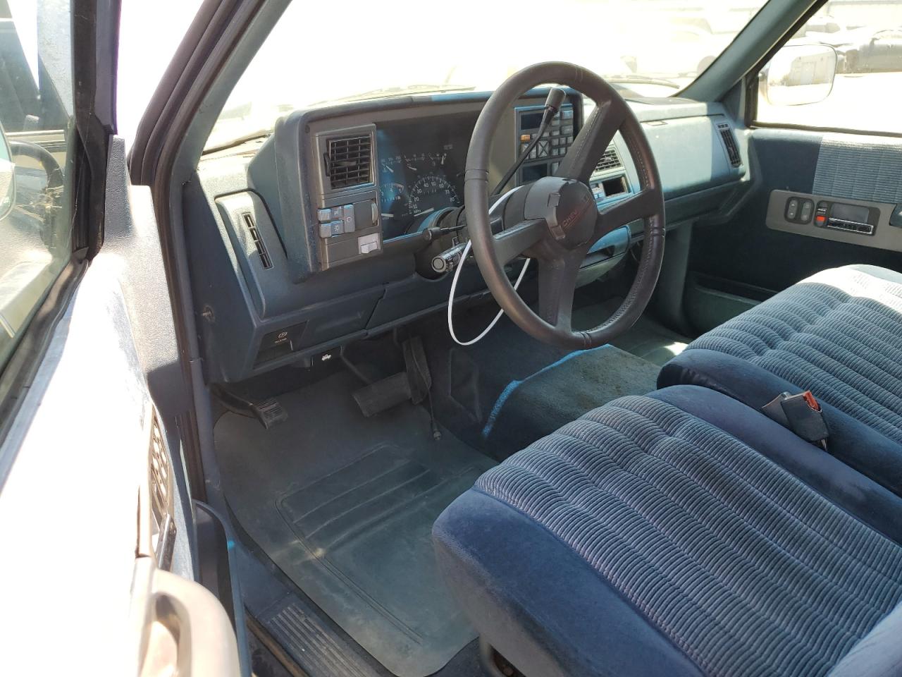 2GCFC29K9R1256687 1994 Chevrolet Gmt-400 C2500