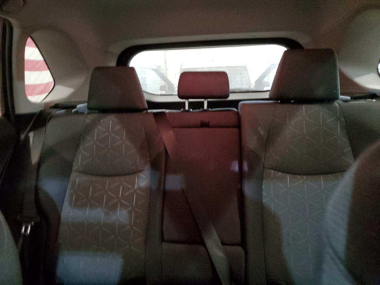 2T3P1RFV6MC233774 2021 Toyota Rav4 Xle