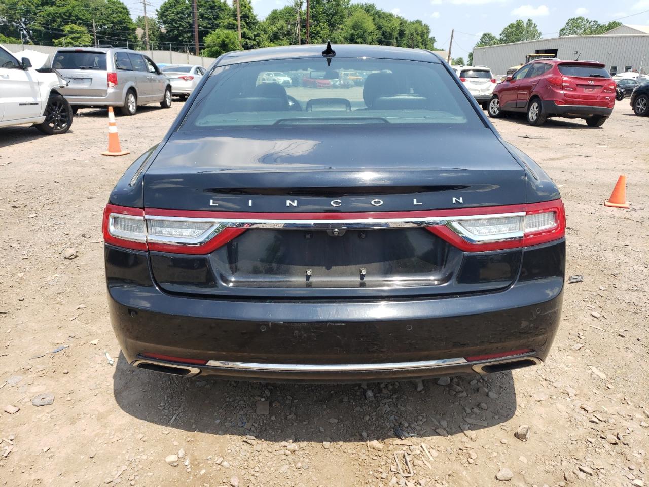 1LN6L9HK5J5601349 2018 Lincoln Continental