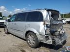 CHRYSLER TOWN & COU photo