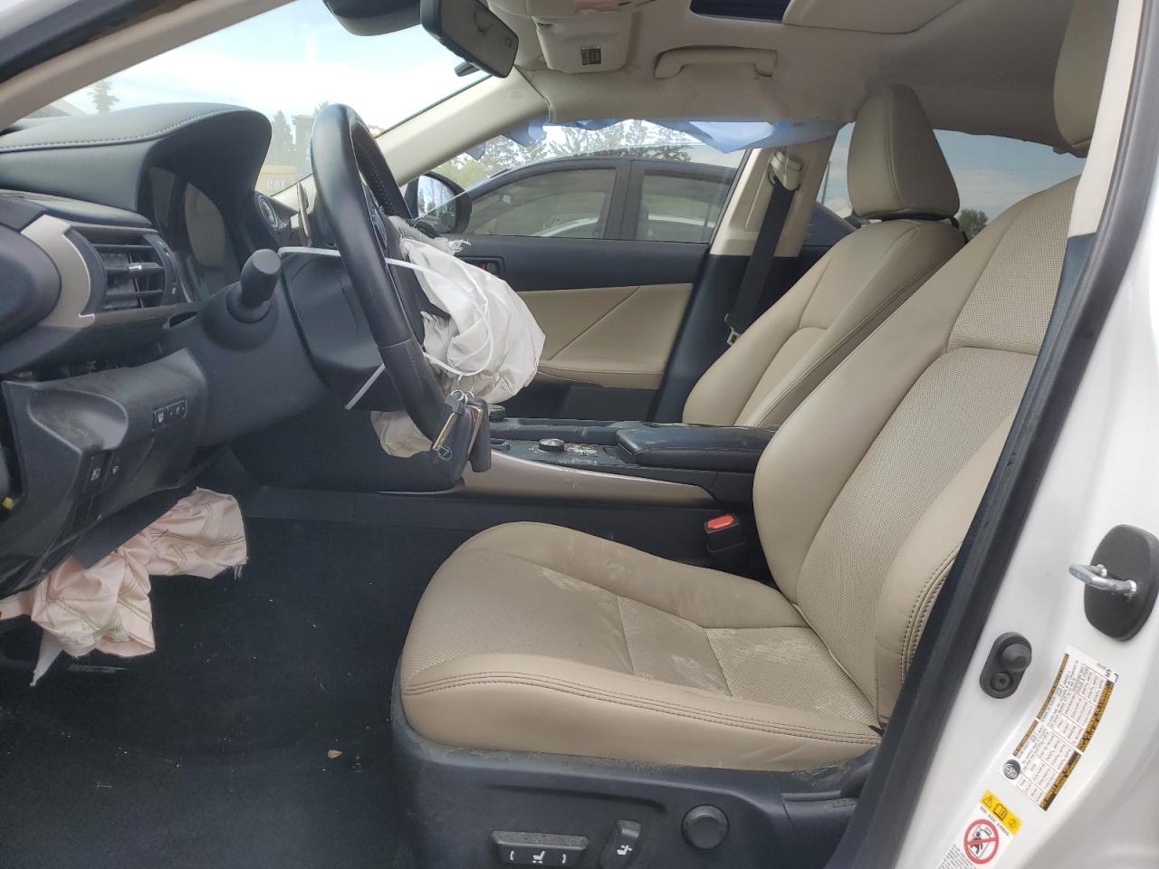 JTHC81D28J5032494 2018 Lexus Is 300