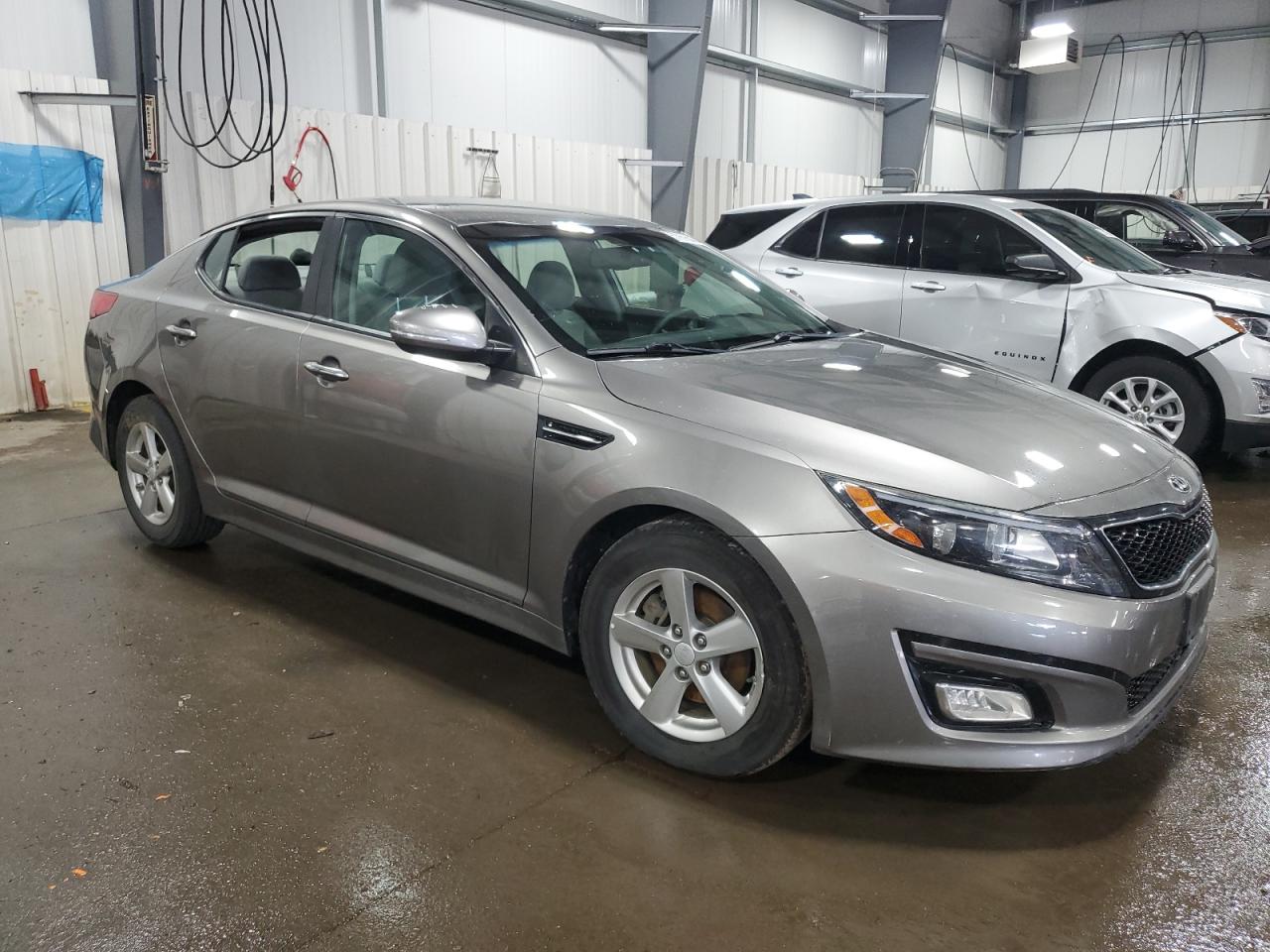 2015 Kia Optima Lx vin: 5XXGM4A75FG516402