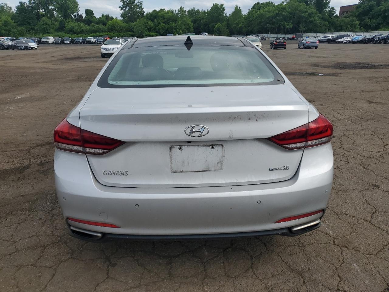 KMHGN4JE7FU069458 2015 Hyundai Genesis 3.8L