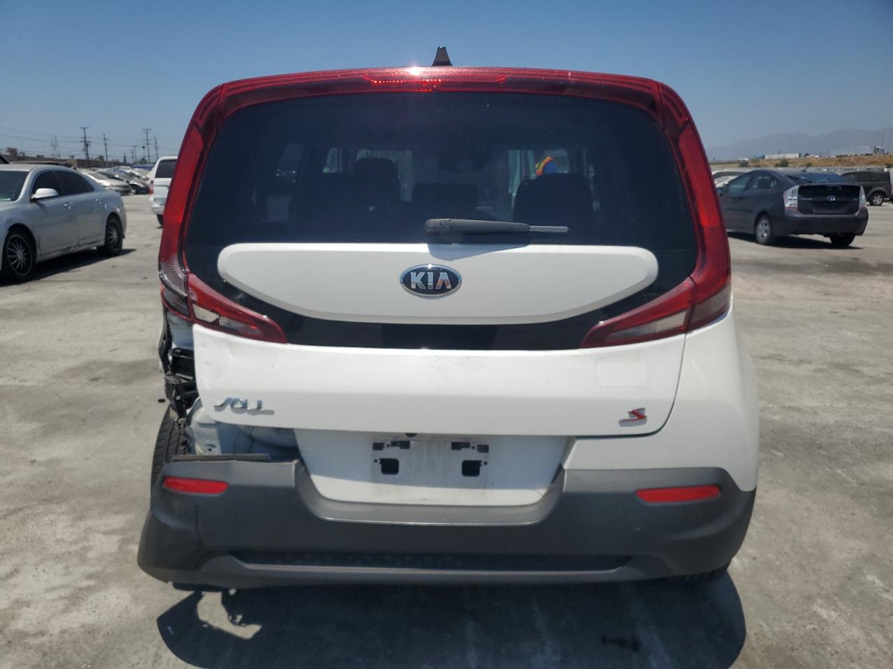 KNDJ23AU6M7773425 2021 Kia Soul Lx