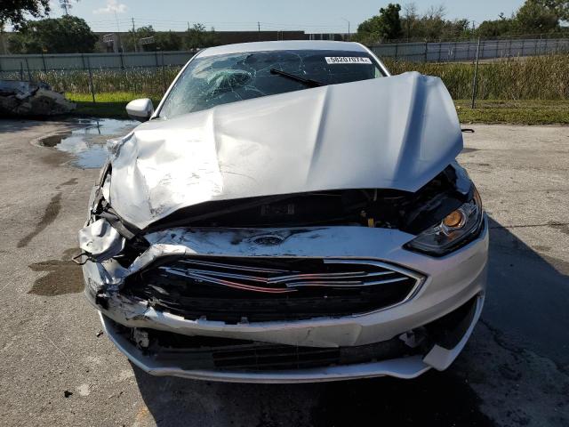 VIN 3FA6P0H70HR254929 2017 Ford Fusion, SE no.5