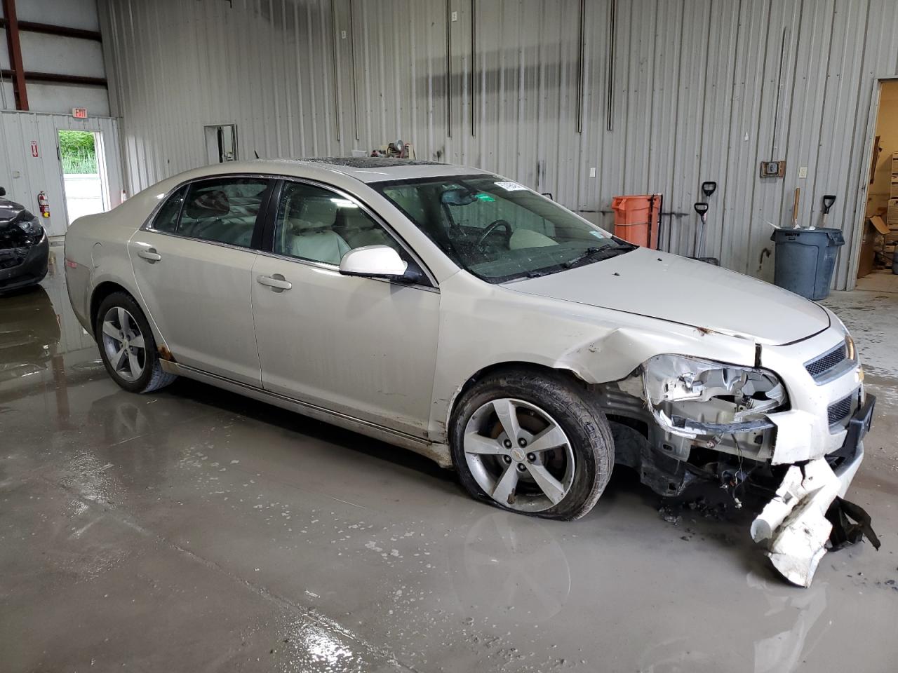 1G1ZJ57B79F122236 2009 Chevrolet Malibu 2Lt