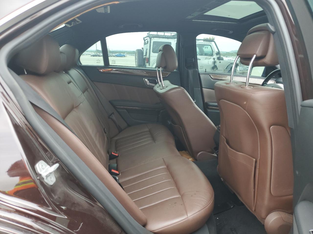 WDDHF8HB7BA433226 2011 Mercedes-Benz E 350 4Matic