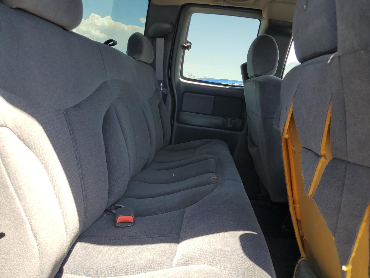 2GTEC19T411156032 2001 GMC New Sierra C1500