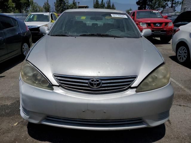 2005 Toyota Camry Le VIN: 4T1BE32K55U512522 Lot: 57770524