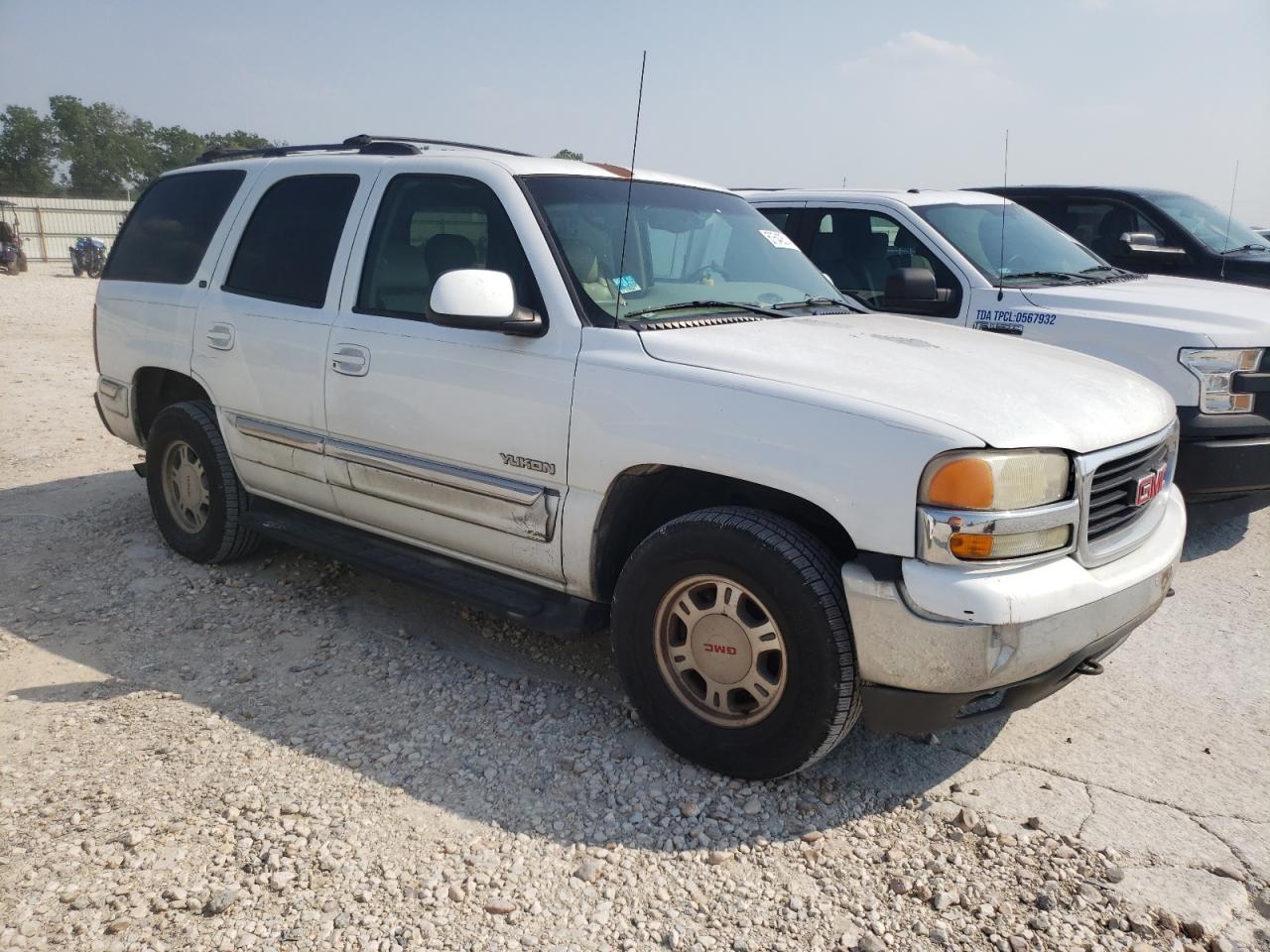 1GKEC13Z32J178693 2002 GMC Yukon