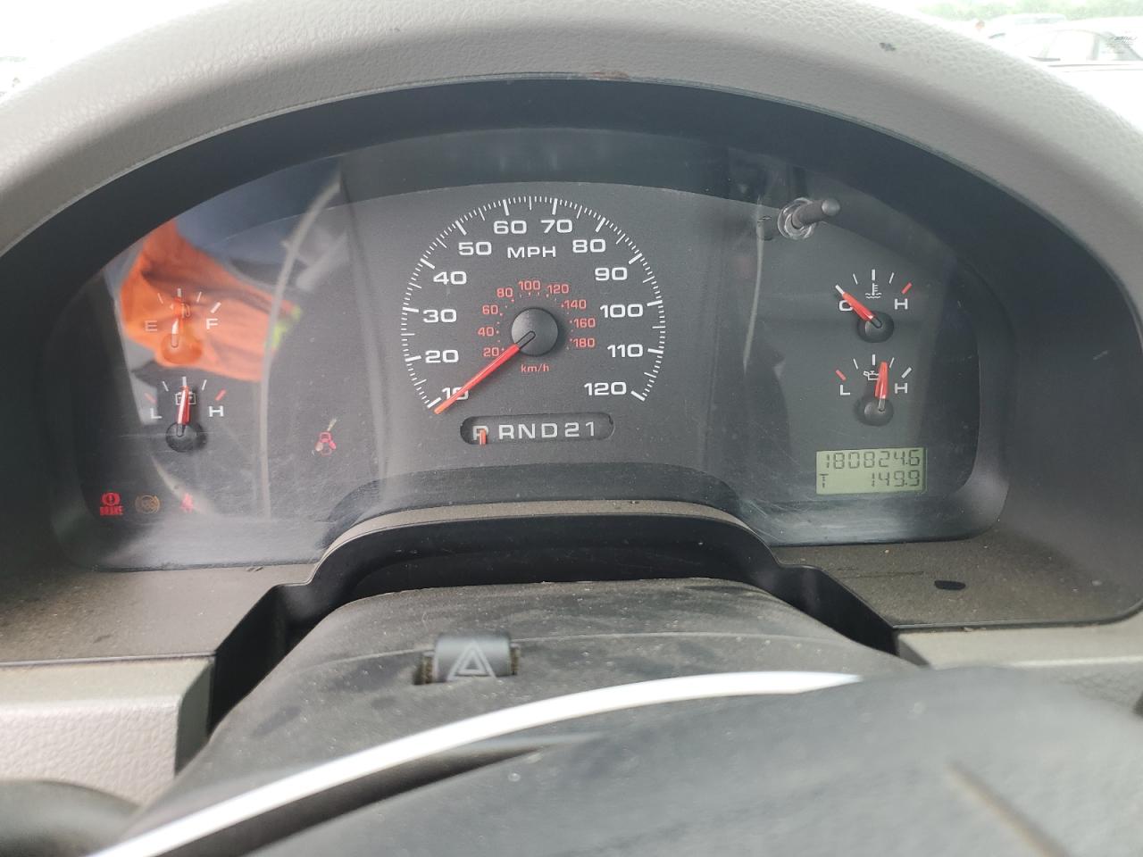 1FTRF12W75NB54180 2005 Ford F150