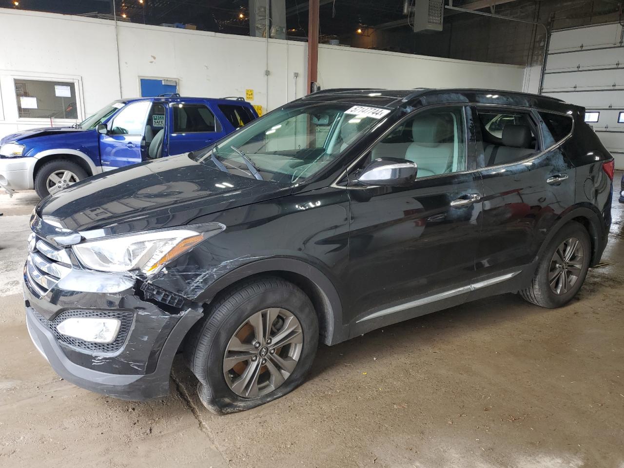 2014 Hyundai Santa Fe Sport vin: 5XYZUDLB3EG201084