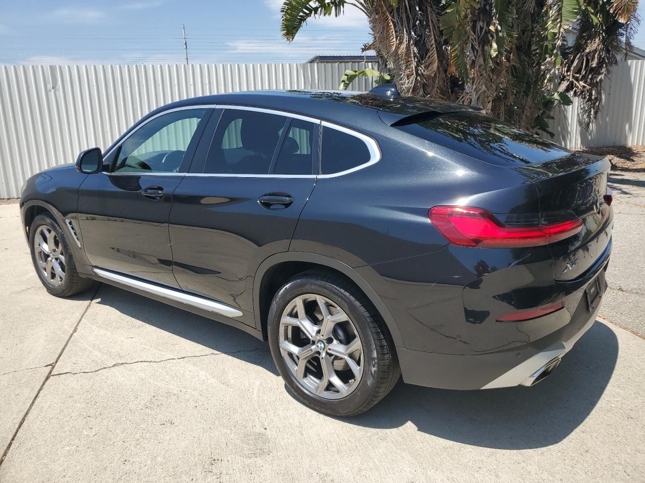 2023 BMW X4 xDrive30I vin: 5UX33DT00P9R90367