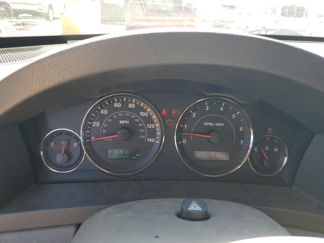 1J4HR58N15C729128 2005 Jeep Grand Cherokee Limited