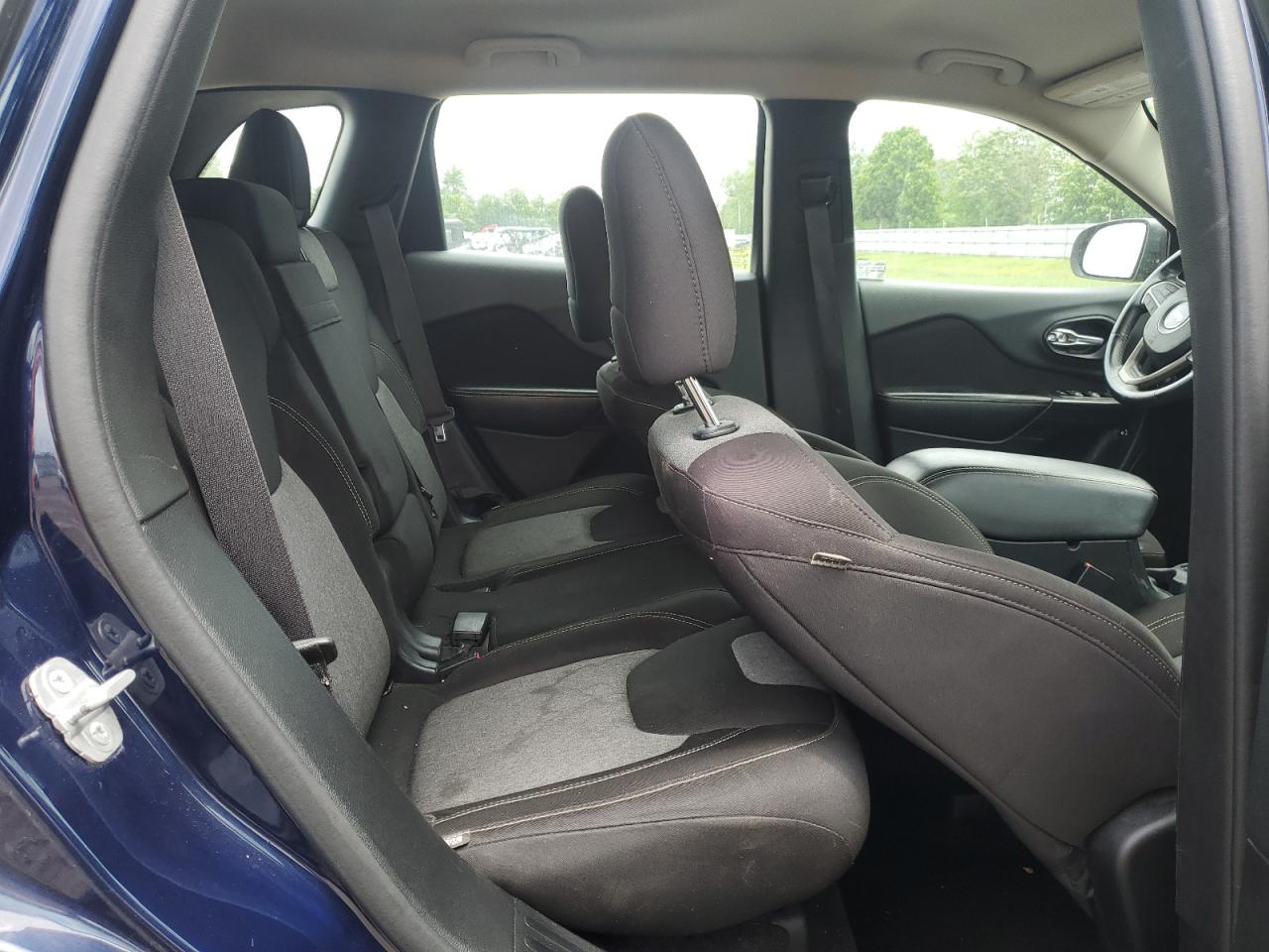 1C4PJMABXEW259957 2014 Jeep Cherokee Sport