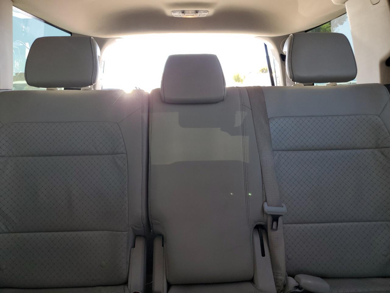 2FMHK6DTXBBD12151 2011 Ford Flex Limited