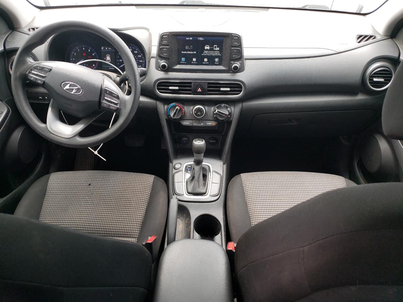 KM8K12AA5MU688354 2021 Hyundai Kona Se