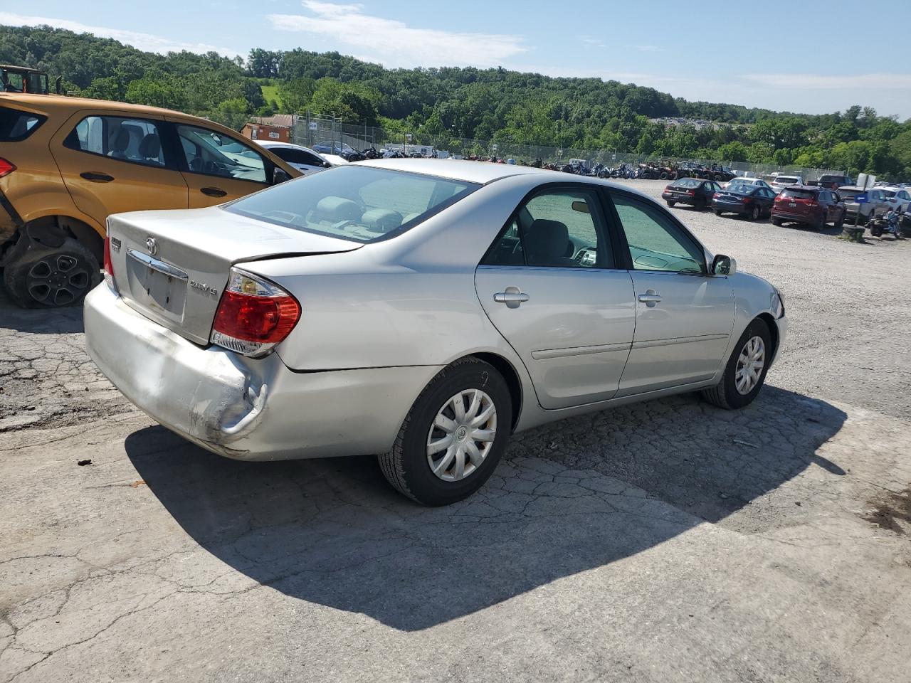 4T1BE30K65U959086 2005 Toyota Camry Le