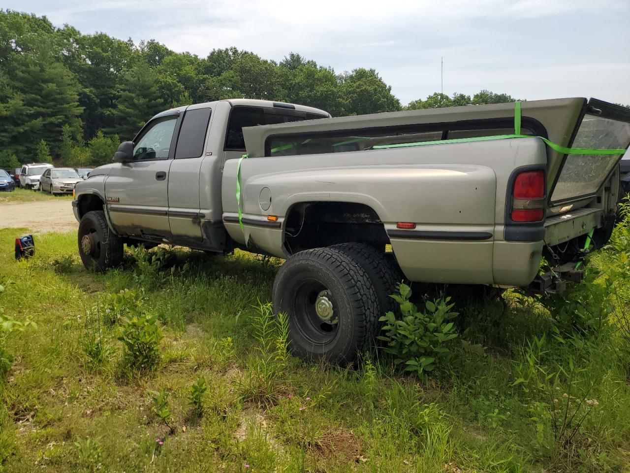 1B7MF3360XJ532886 1999 Dodge Ram 3500