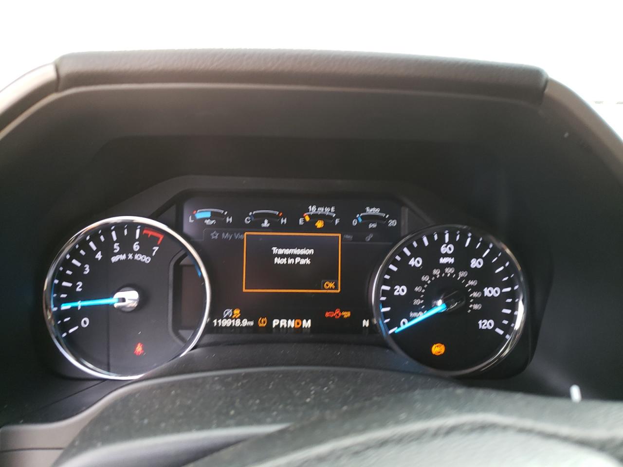 1FMJU1HT9KEA70739 2019 Ford Expedition Xlt