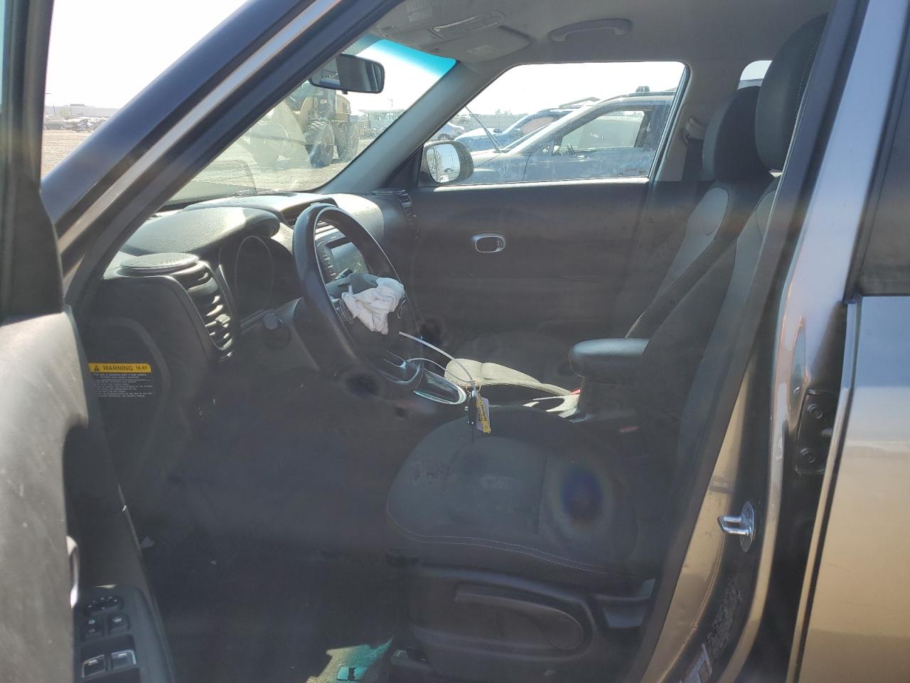 KNDJP3A59J7535218 2018 Kia Soul +