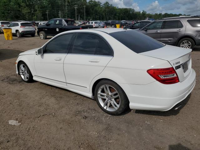 VIN WDDGF8AB7EA946003 2014 Mercedes-Benz C-Class, 3... no.2