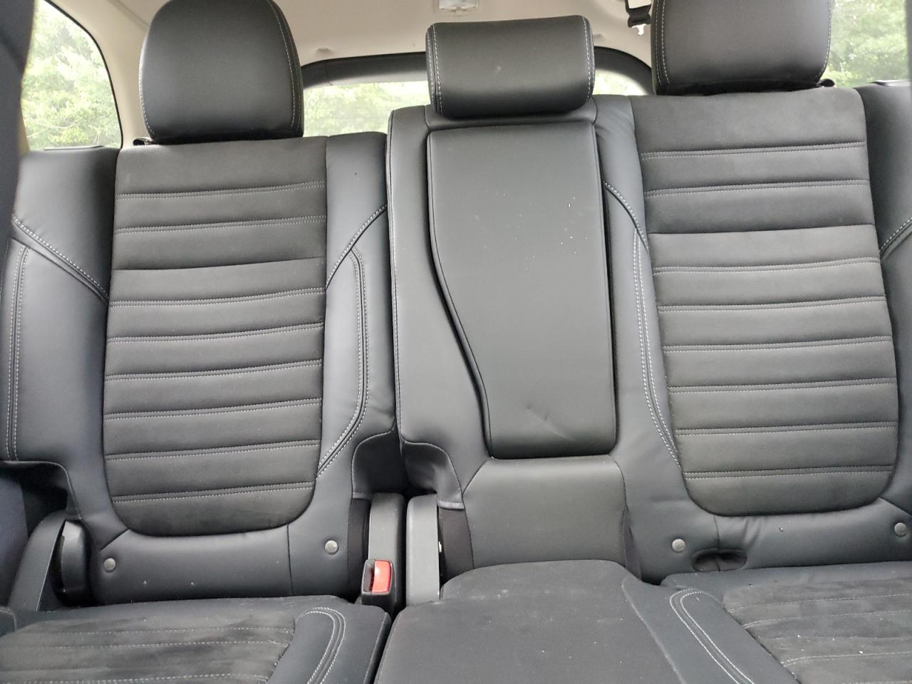 JA4AD3A33LZ004198 2020 Mitsubishi Outlander Se