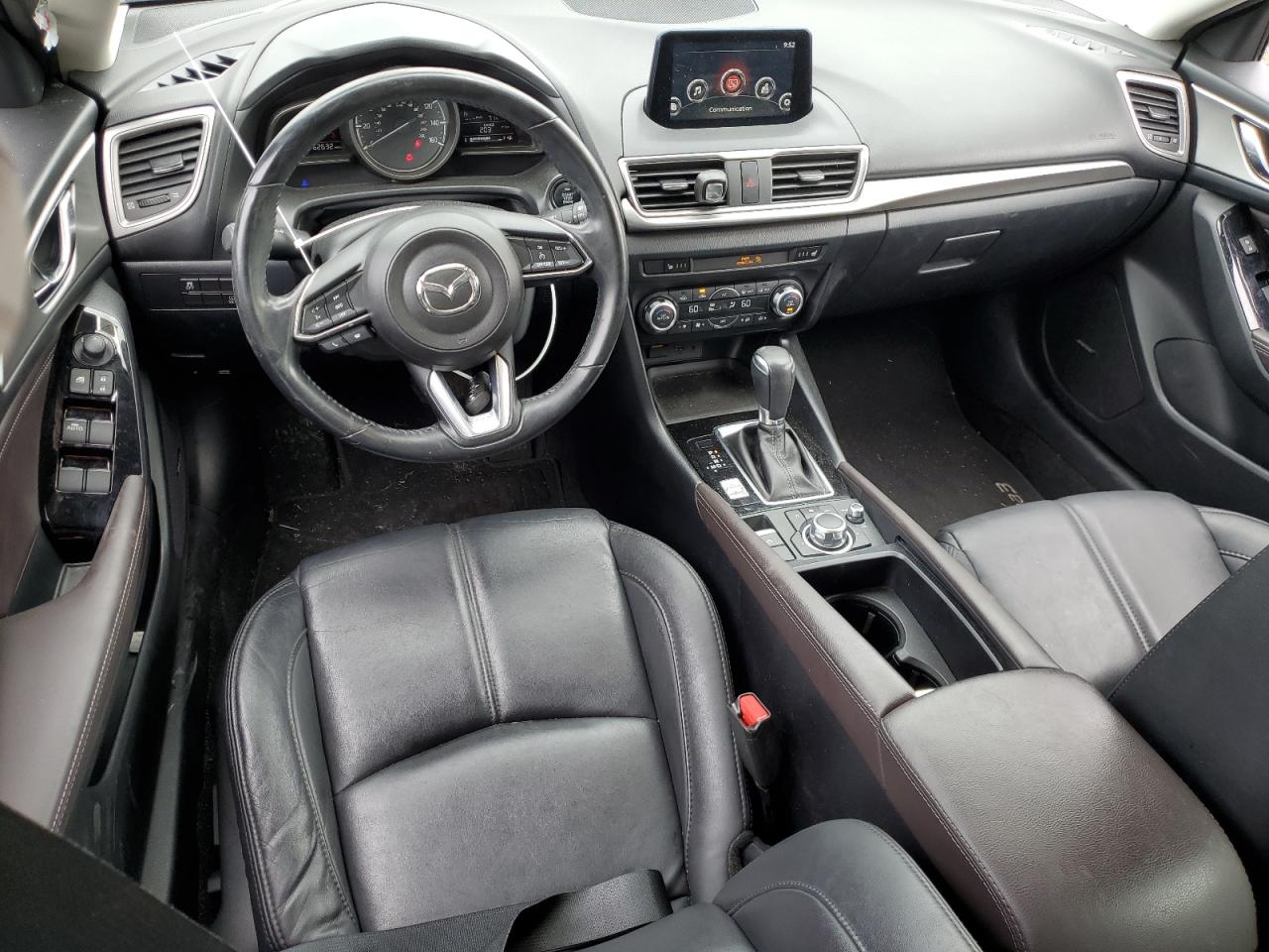 3MZBN1L30JM259525 2018 Mazda 3 Touring