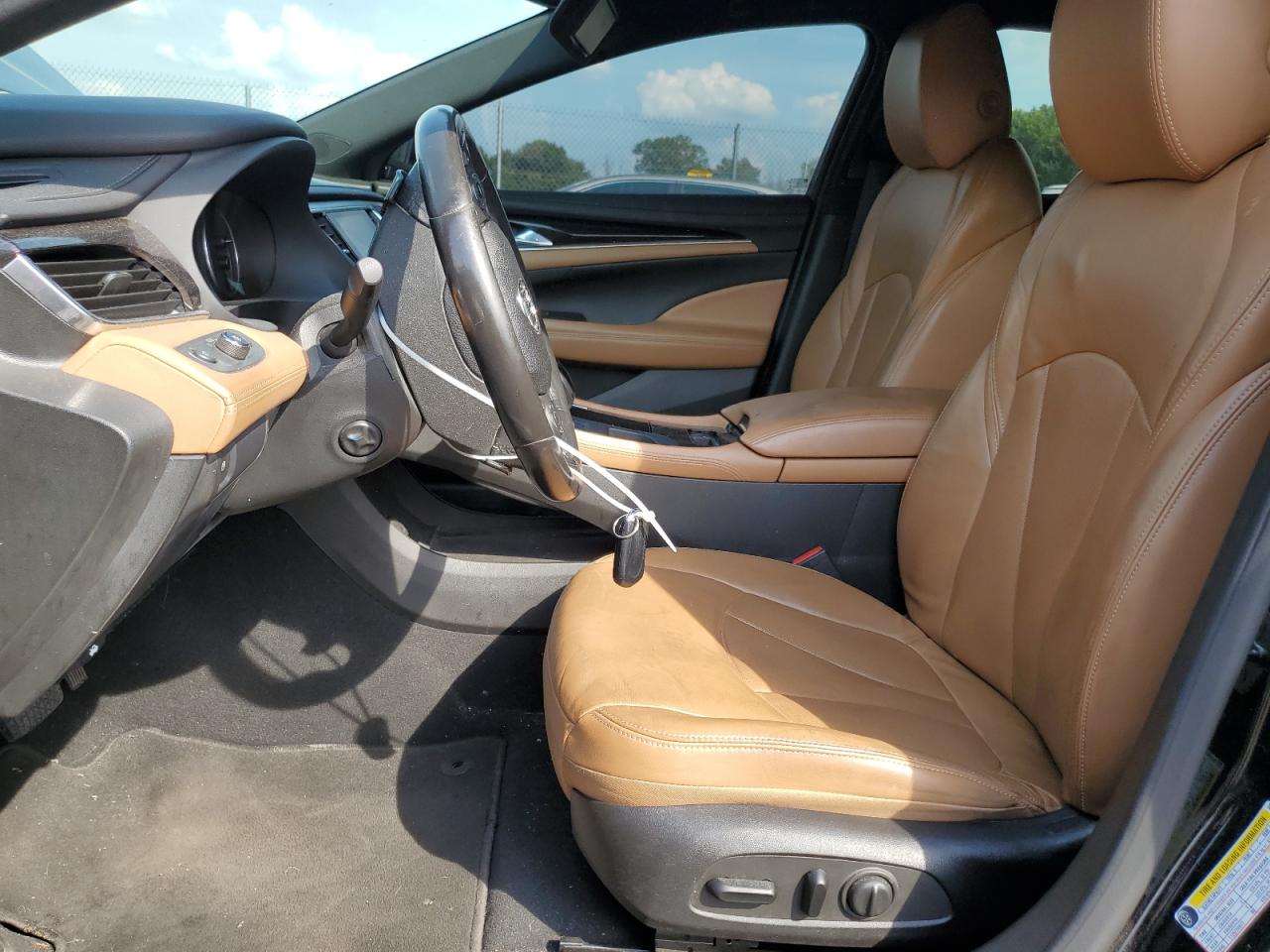 1G4ZP5SS0HU126132 2017 Buick Lacrosse Essence