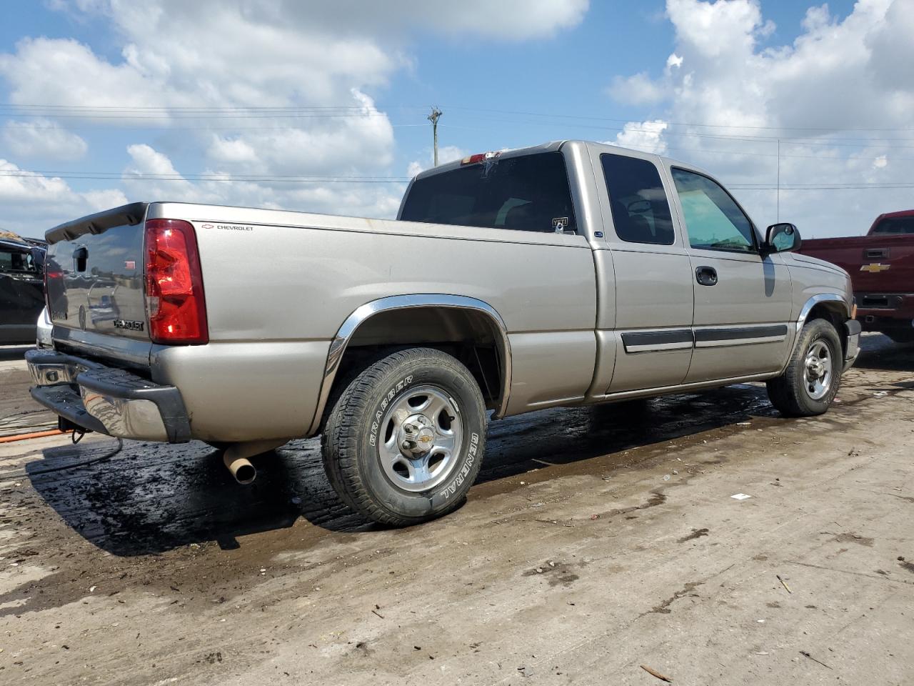 2GCEC19V431115937 2003 Chevrolet Silverado C1500