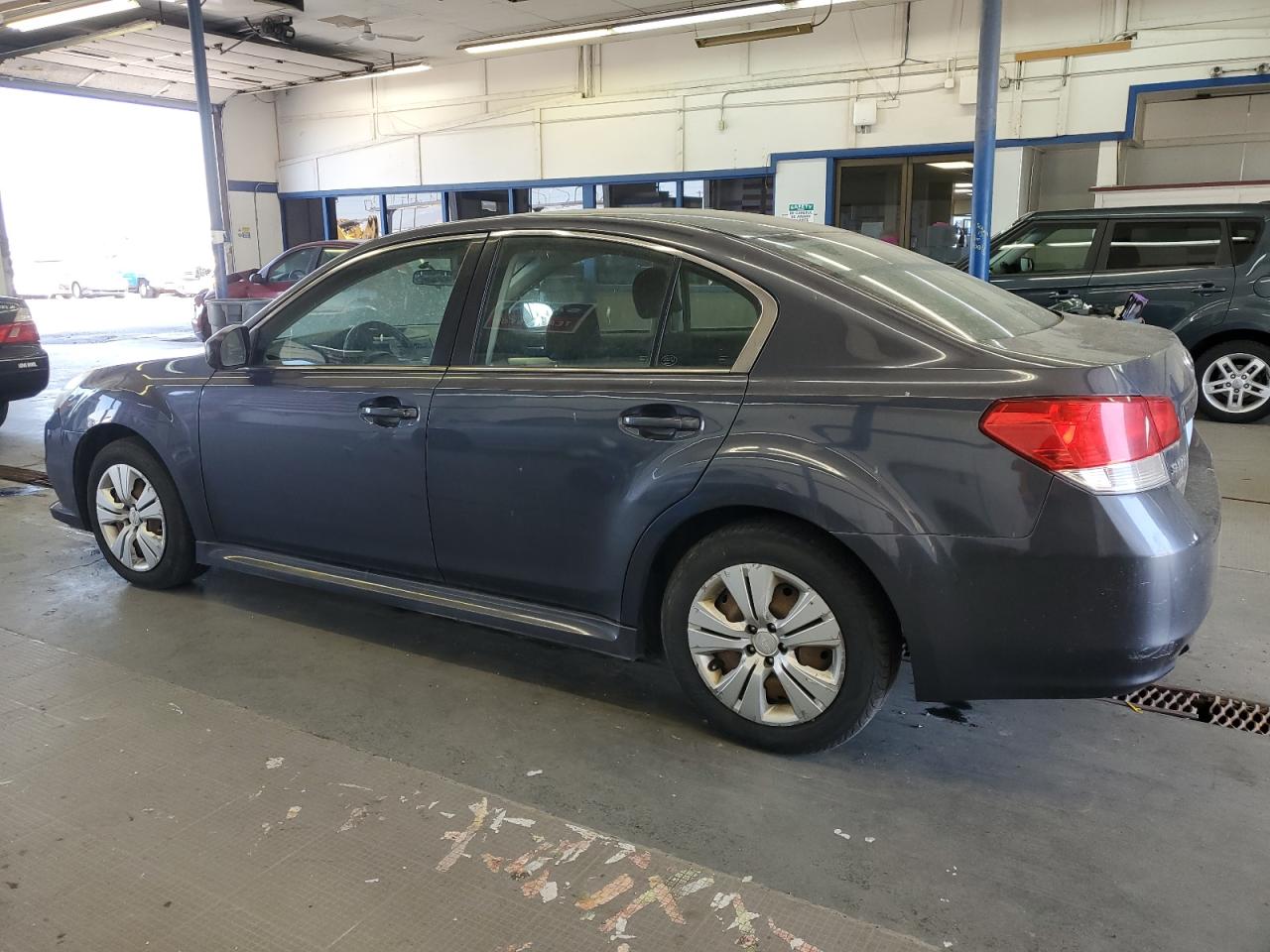 4S3BMBA65E3018706 2014 Subaru Legacy 2.5I