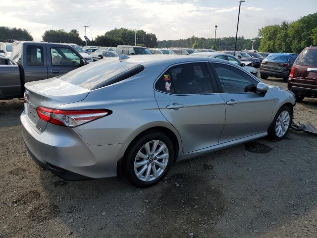 VIN 4T1B11HK8KU777356 2019 Toyota Camry, L no.3