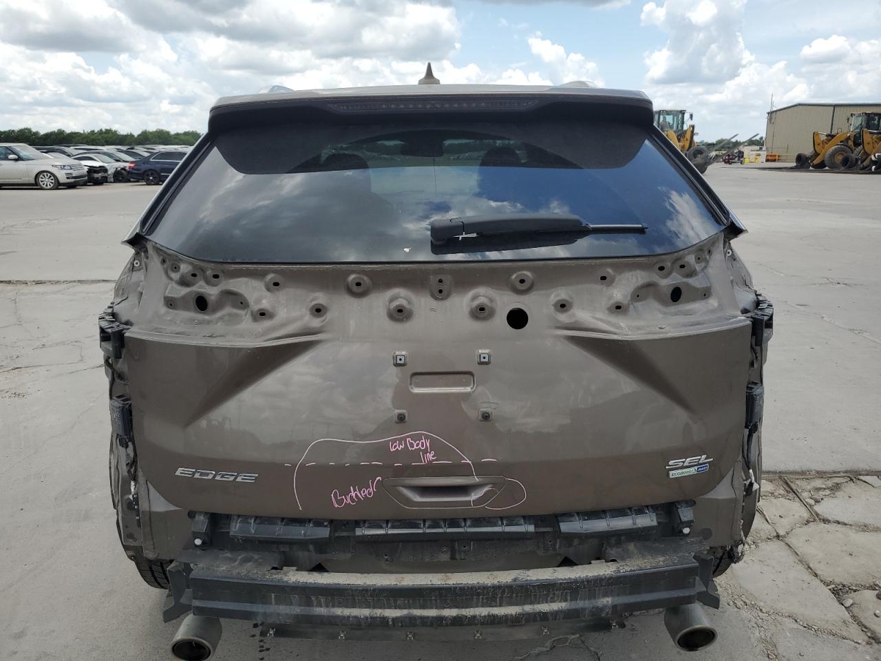 2FMPK4J96KBC63975 2019 Ford Edge Sel