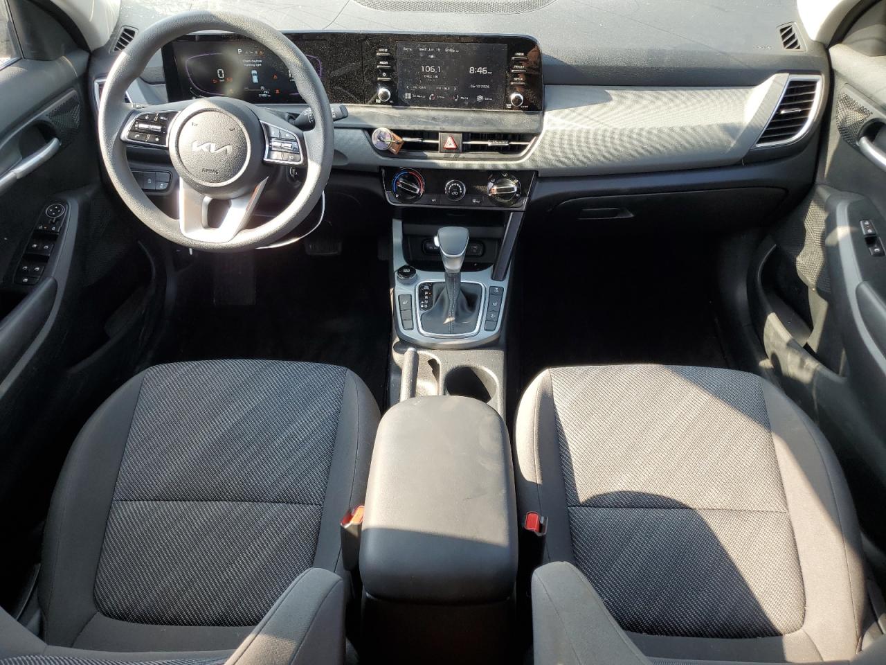 KNDEPCAAXR7559120 2024 Kia Seltos Lx