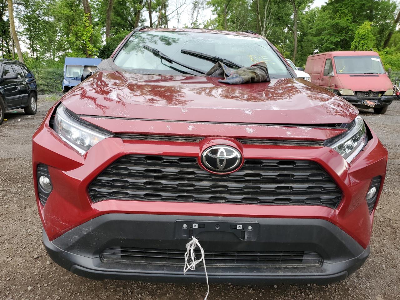 2021 Toyota Rav4 Xle vin: 2T3P1RFV9MW146076