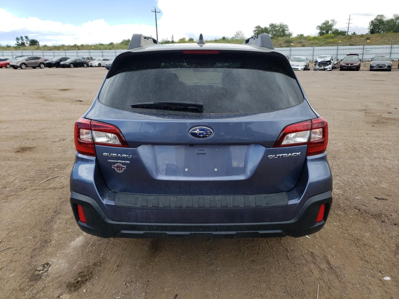 4S4BSAFC9J3251699 2018 Subaru Outback 2.5I Premium